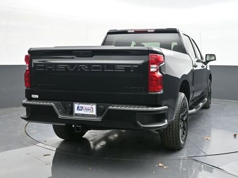 New 2026 Chevrolet Silverado 1500 Custom w/ LPO, Dark Essentials Package AWD/4WD image 13