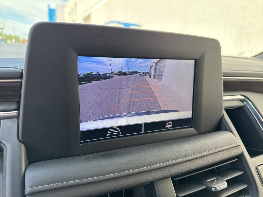 Used 2021 Chevrolet Tahoe 4WD image 19