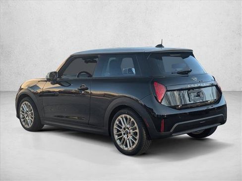 Used 2025 MINI Cooper S image 9