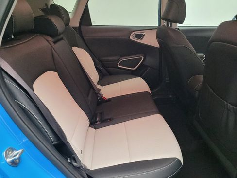 Used 2023 Kia Soul GT-Line image 19