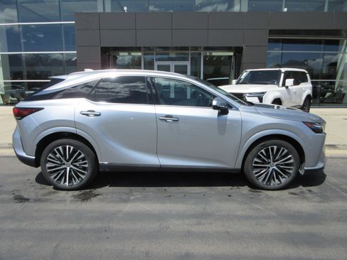 Used 2024 Lexus RX 350 w/ Convenience Package AWD/4WD image 11