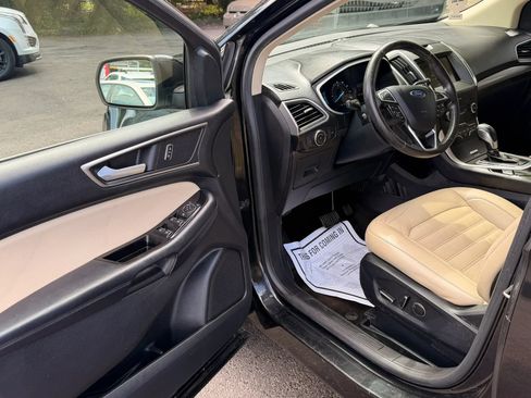Used 2015 Ford Edge SEL w/ Equipment Group 201A AWD/4WD image 7