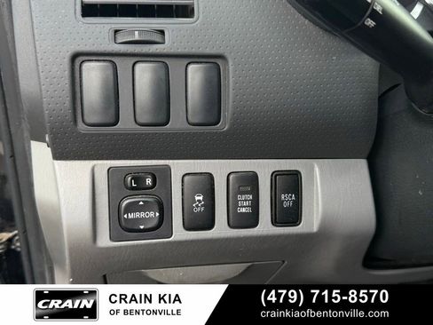 Used 2013 Toyota Tacoma 4x4 Access Cab w/ SR5 Pkg image 12