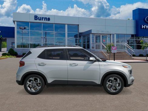 New 2026 Hyundai Venue SEL image 7