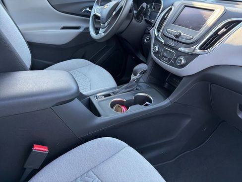 Certified 2024 Chevrolet Equinox LS w/ LS Convenience Package image 10