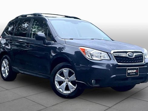 Used 2016 Subaru Forester 2.5i Limited AWD/4WD image 3