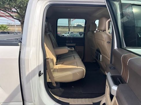 Used 2018 Ford F150 Lariat RWD image 56