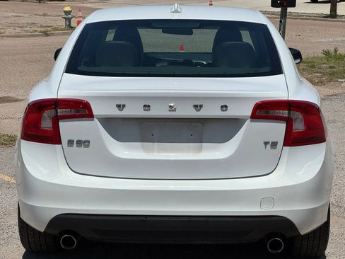 Used 2012 Volvo S60 T5 FWD image 5