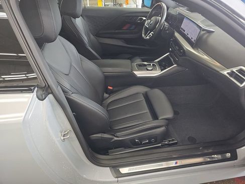 Used 2025 BMW M240i xDrive Coupe w/ Premium Package AWD/4WD image 15
