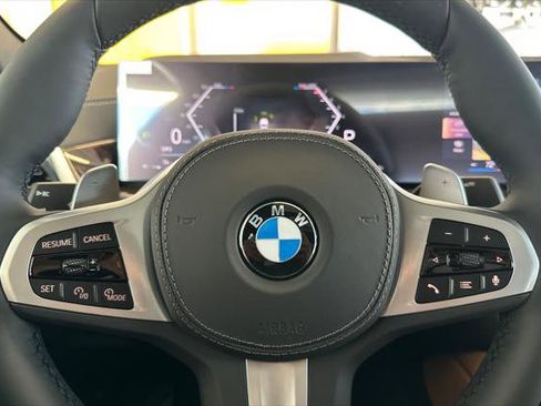 New 2026 BMW X6 xDrive40i w/ Premium Package image 23