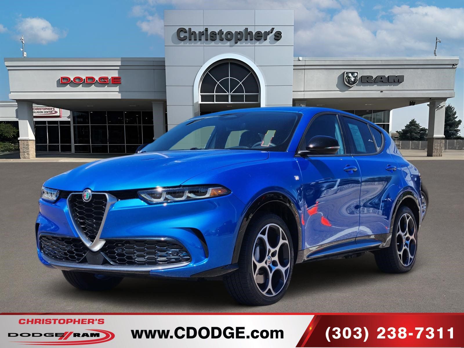 Used 2024 Alfa Romeo Tonale Ti w/ Premium Interior Package AWD/4WD image 7