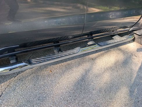 Used 2020 Chevrolet Silverado 1500 RST AWD/4WD image 14