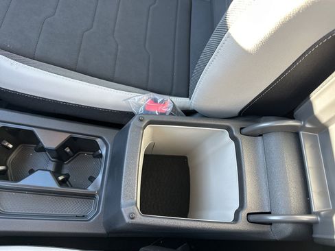 New 2026 Volkswagen Taos SE AWD/4WD image 49