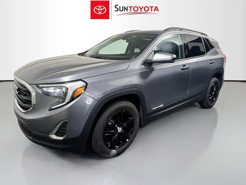 Used 2018 GMC Terrain SLE w/ Driver Convenience Package image 7