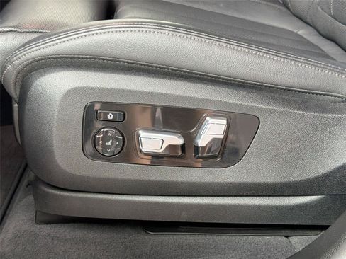 Used 2019 BMW X5 xDrive40i AWD/4WD image 18