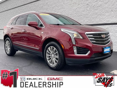 Used 2017 Cadillac XT5 Luxury w/ Driver Awareness Package FWD image 1