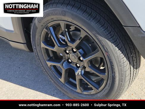 New 2026 Jeep Compass Latitude AWD/4WD image 5