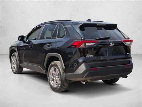 Used 2023 Toyota RAV4 XLE image 8