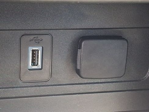 Used 2019 Ford Escape SEL AWD/4WD image 24