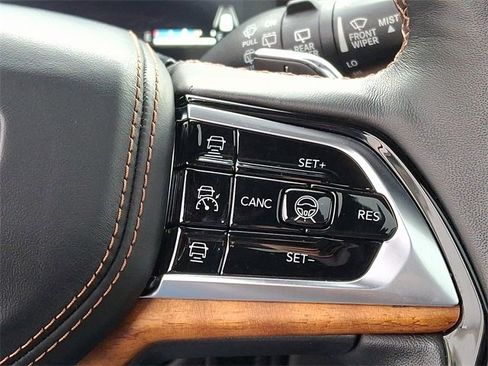 Used 2022 Jeep Grand Cherokee Summit image 26