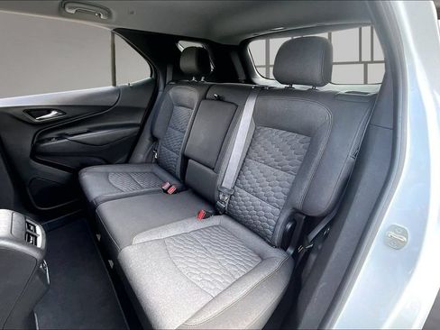 Used 2021 Chevrolet Equinox LT FWD image 21