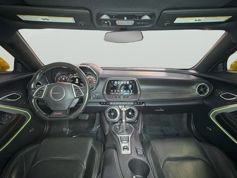 Used 2016 Chevrolet Camaro SS image 31