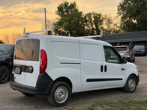 Used 2016 RAM ProMaster City Tradesman FWD image 4