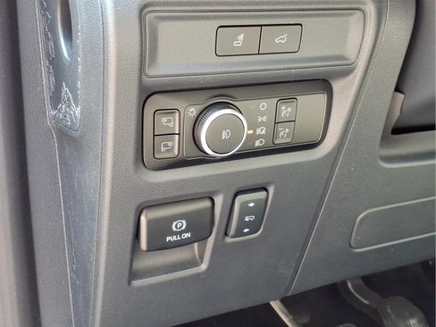 Used 2024 Ford Expedition Max Platinum AWD/4WD image 21