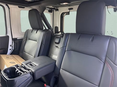 New 2026 Jeep Wrangler Unlimited Rubicon image 33