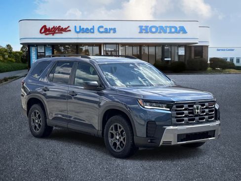 Used 2026 Honda Pilot TrailSport image 7