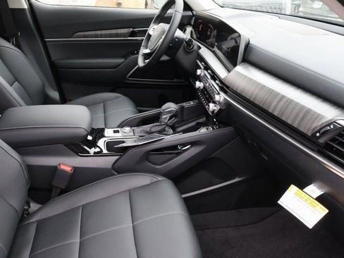 New 2025 Kia Telluride EX image 11
