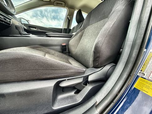 Used 2025 Toyota Camry LE FWD image 12