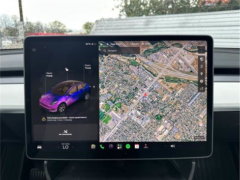 Used 2023 Tesla Model Y Long Range AWD/4WD image 21
