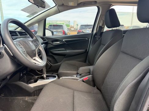 Used 2017 Honda Fit EX image 10