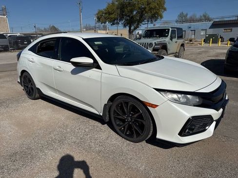 Used 2019 Honda Civic Sport image 1