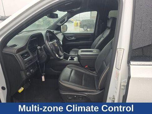 Used 2023 Chevrolet Suburban Premier image 11