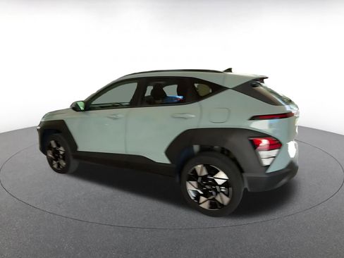Used 2025 Hyundai Kona SEL image 9