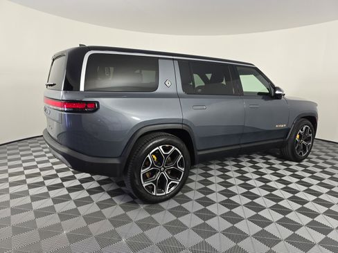 Used 2023 Rivian R1S Adventure image 5