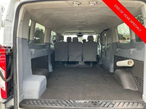 Used 2015 Ford Transit 350 XLT image 12