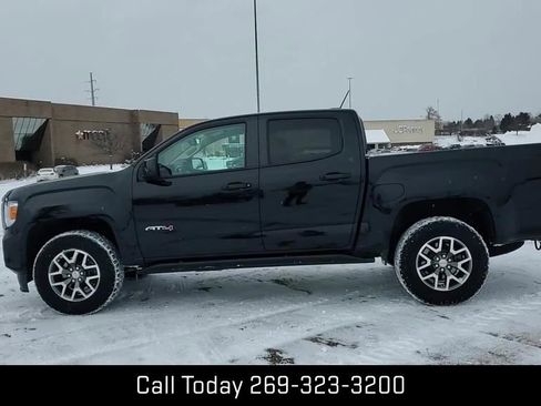 Certified 2022 GMC Canyon AT4 image 4