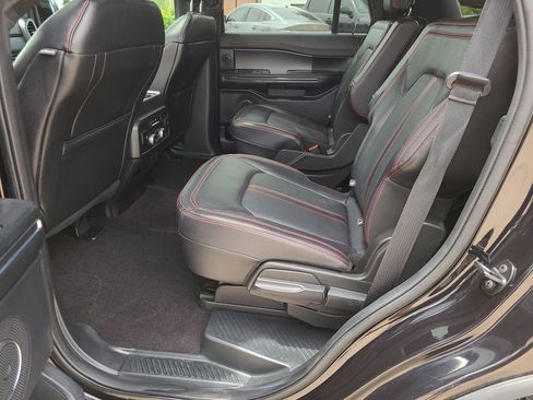 Used 2021 Ford Expedition Limited RWD image 9