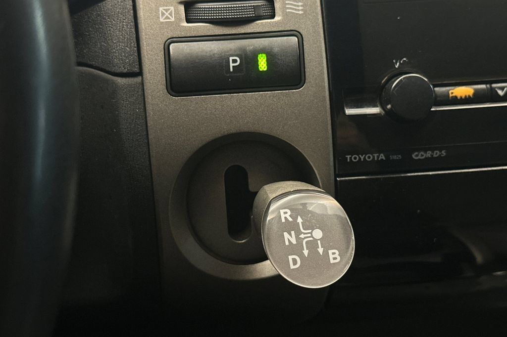 Used 2008 Toyota Prius w/ Pkg 5 FWD image 21