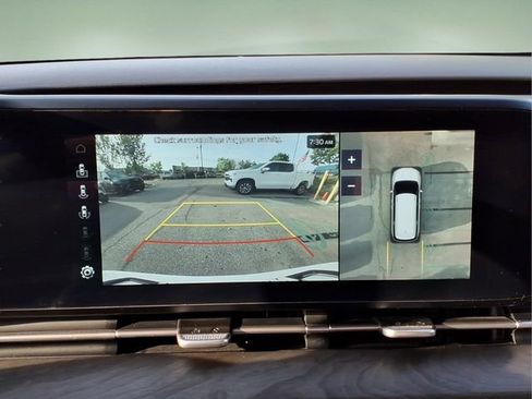 Used 2024 Kia Carnival SX FWD image 21