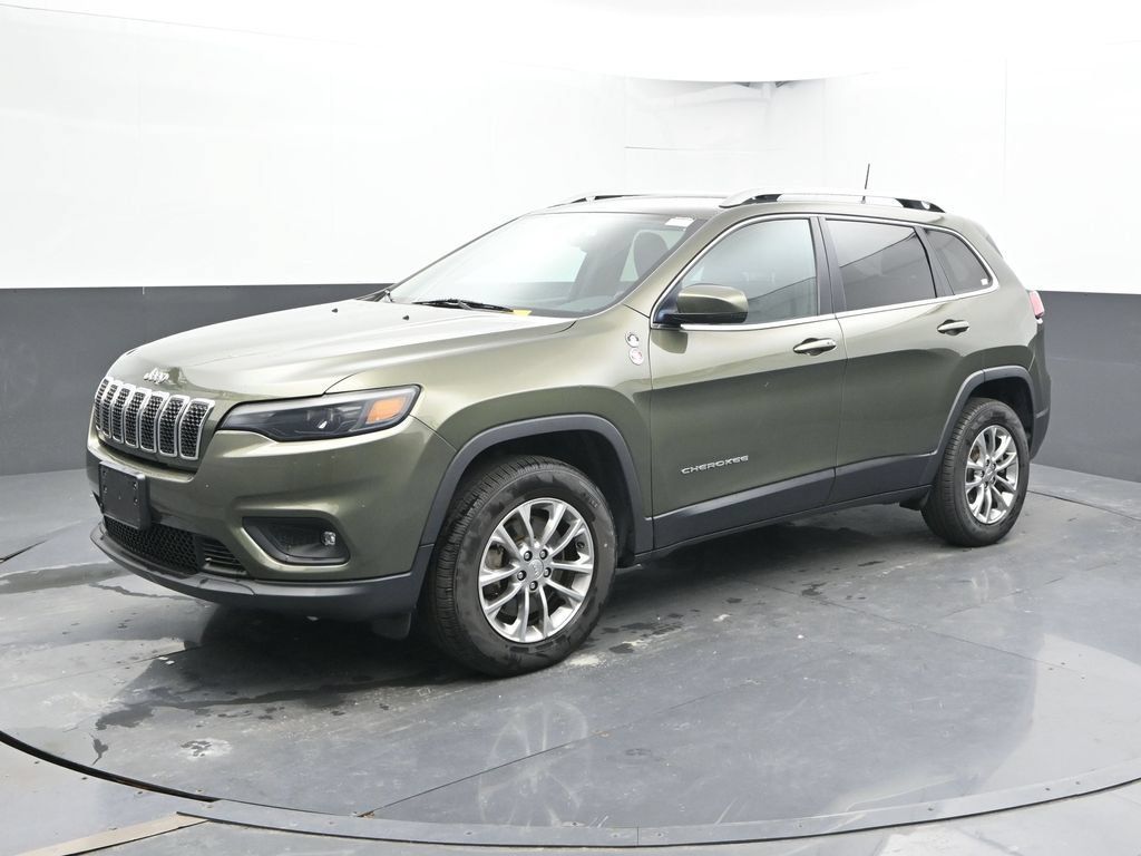 Used 2019 Jeep Cherokee Latitude Plus w/ Comfort/Convenience Group AWD/4WD image 8
