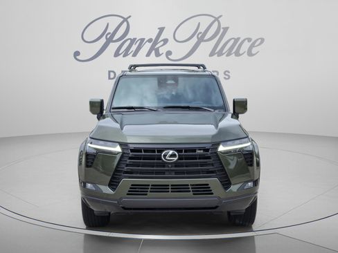 Certified 2025 Lexus GX 550 w/ Accessory Package (2T) AWD/4WD image 8