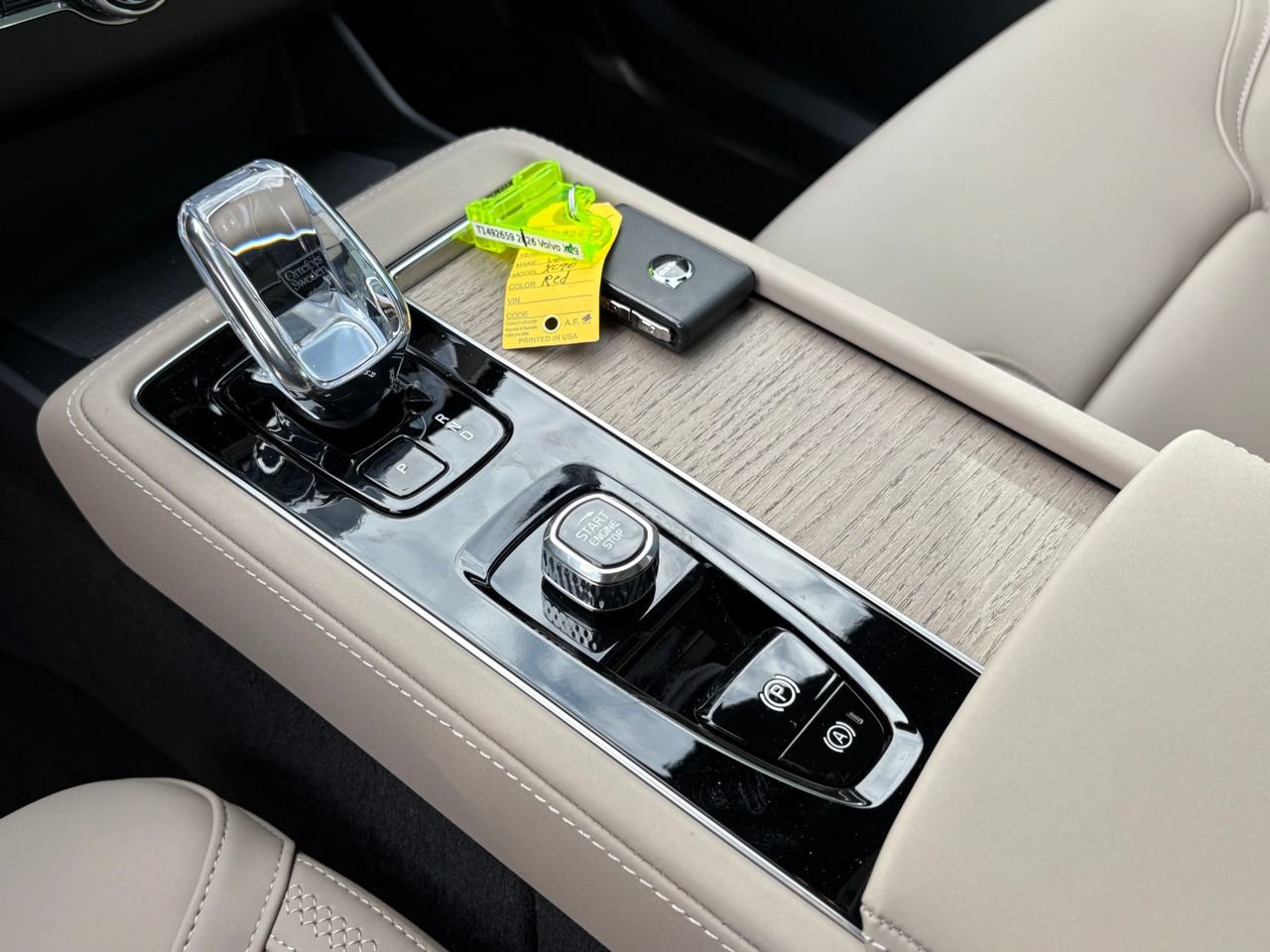 New 2026 Volvo XC90 B6 Plus AWD/4WD image 15