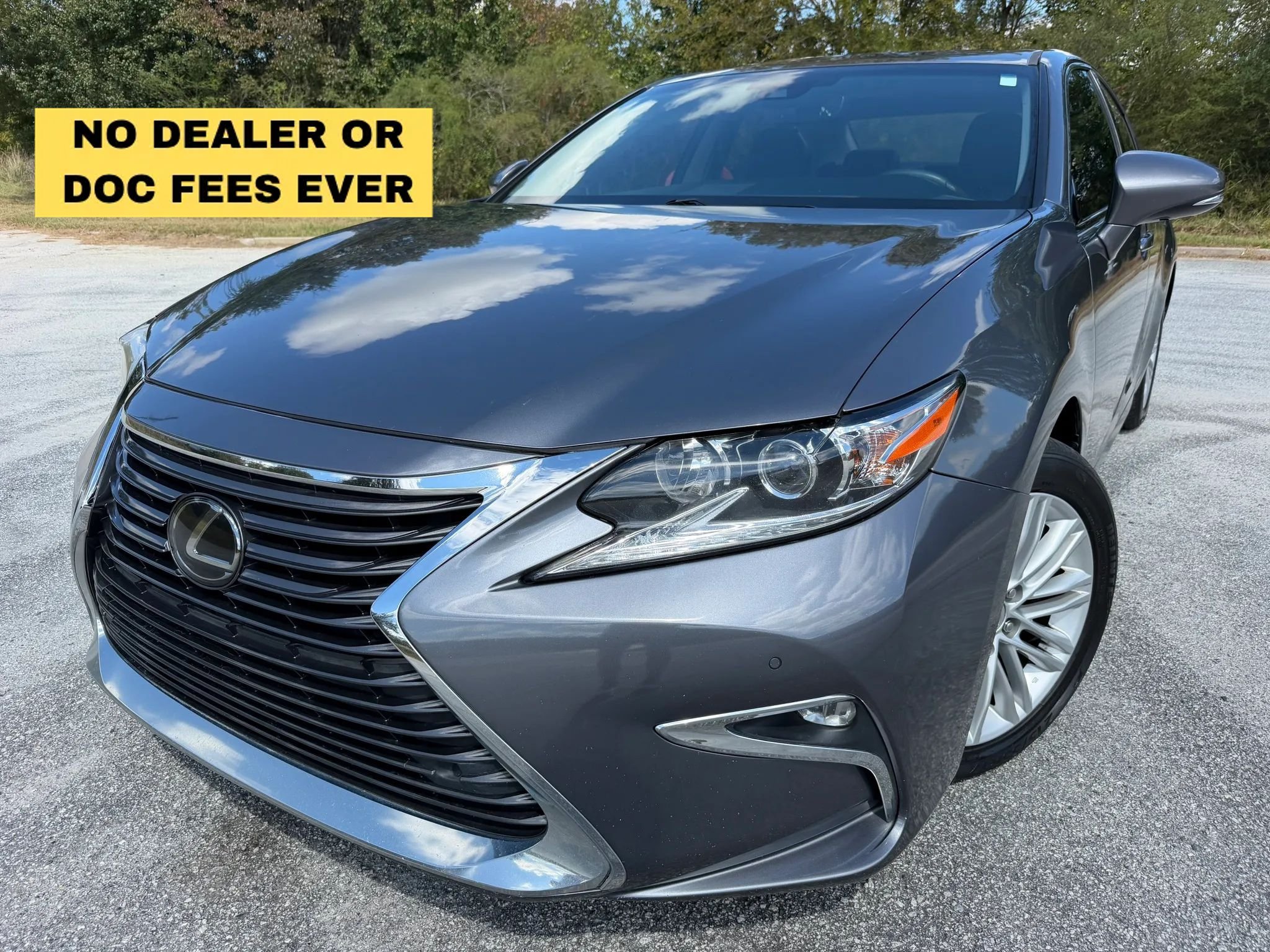 Used 2016 Lexus ES 350 w/ Premium Package w/Wood Trim FWD image 1