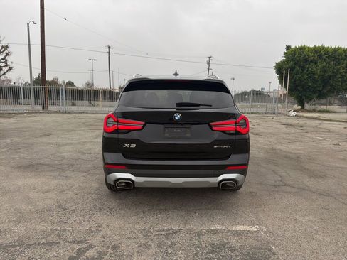 Certified 2024 BMW X3 sDrive30i w/ Premium Package image 4