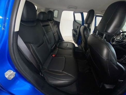 Used 2018 Jeep Compass Limited AWD/4WD image 31