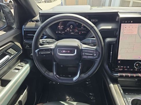 Certified 2025 GMC Yukon XL AT4 AWD/4WD image 12
